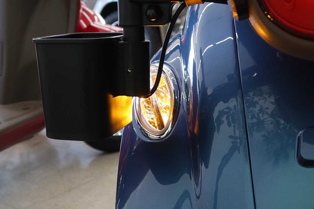 リアウィンカー リアウィンカー