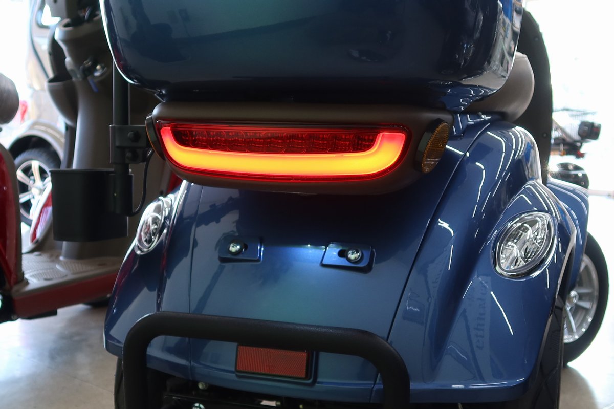 ブレーキランプ ブレーキランプ